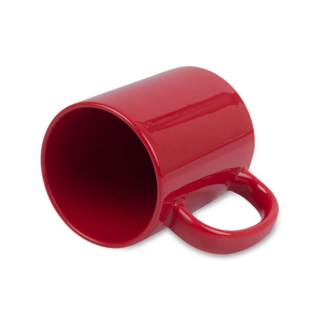 Shiny red mug