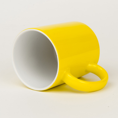 Mug light color yellow
