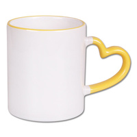 Kubek biały - ucho serce uchwyt żółty